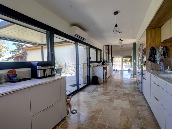 Villeneuve-sur-Lot (47300) Villeneuve-sur-Lot – Élégance, confort et art de vivre