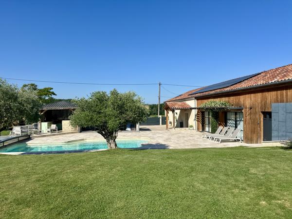 Villeneuve-sur-Lot (47300) Villeneuve-sur-Lot – Élégance, confort et art de vivre