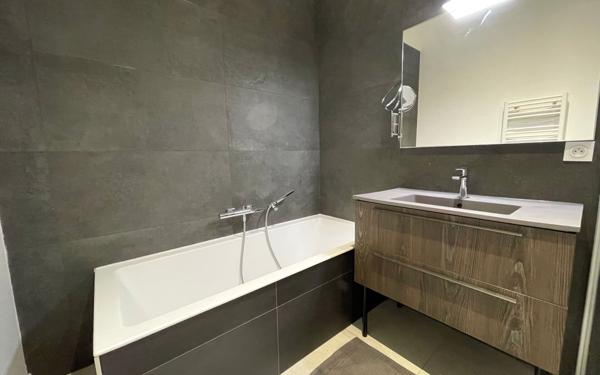 Appartement à louer    4 pièces • 82,91 m2 Caluire-et-Cuire