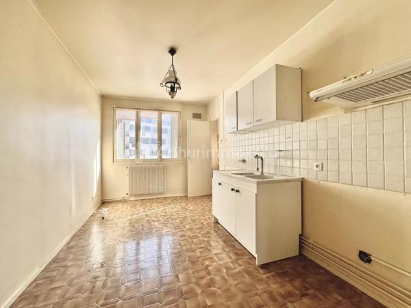 Vente Appartement 3 pièces 69 m2 à Clermont-Ferrand
