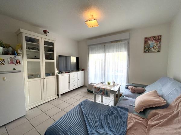 Appartement à vendre à  Fargues-Saint-Hilaire.