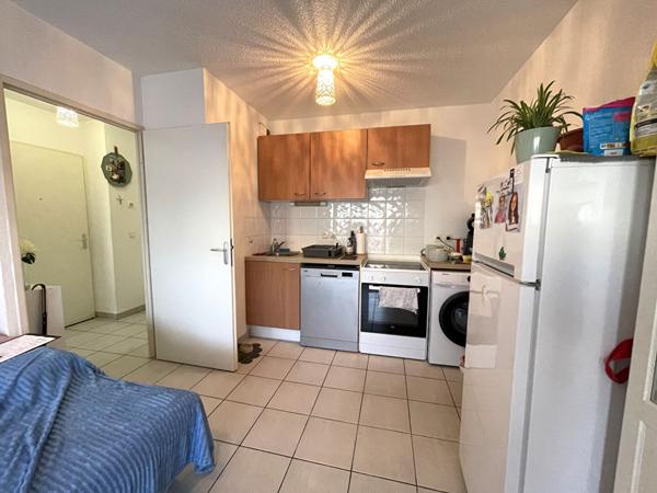 Appartement à vendre à  Fargues-Saint-Hilaire.
