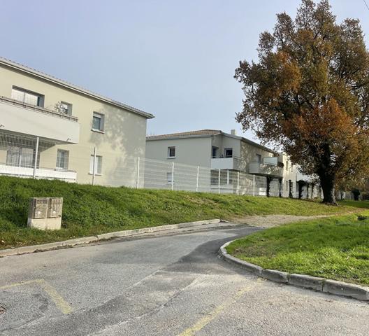 Appartement à vendre à  Fargues-Saint-Hilaire.