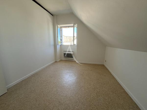 MAISON DE VILLAGE T4