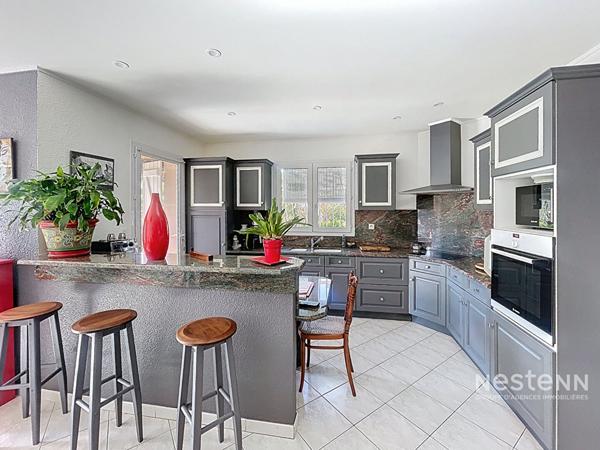 Maison 4 pièces de 90 m2 à vendre à Argelès-sur-Mer sur une parcelle de prés de 400m2