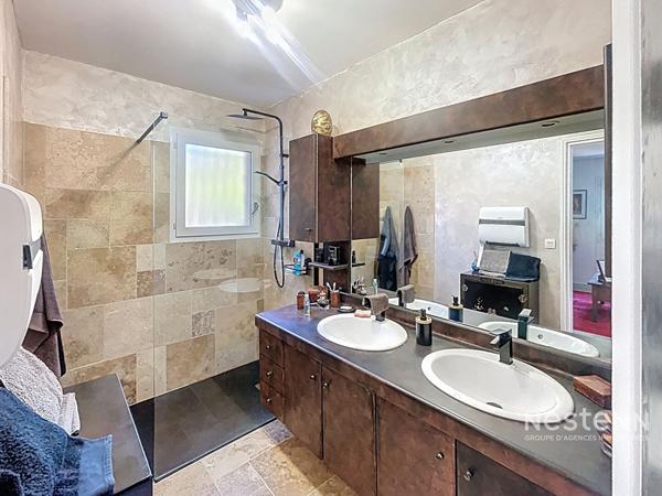 Maison 4 pièces de 90 m2 à vendre à Argelès-sur-Mer sur une parcelle de prés de 400m2