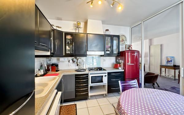 Maison à vendre    8 pièces • 235 m2 Périgueux