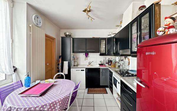 Maison à vendre    8 pièces • 235 m2 Périgueux