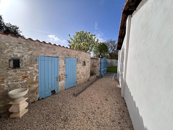 Bâti existant sur terrain de 315m2, Sainte soulle 17220