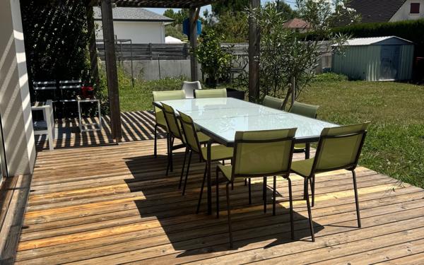 Maison à vendre    7 pièces • 196 m2 Idron