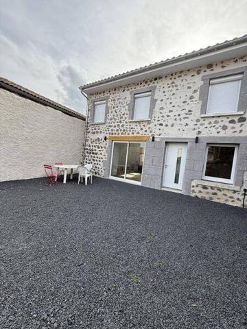 Maison 4 pièces                                        - 43800 Saint-Vincent Réf : 13284