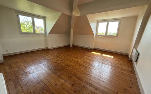 Appartement à vendre    2 pièces • 54,59 m2 Pau