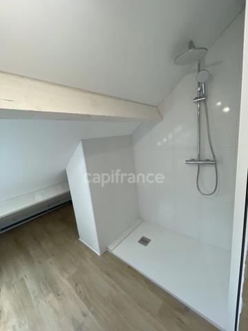 **Exclusivité**Sainte-Cécile**Maison rénovée de 137 m², 4 chambres, jardin et double garage