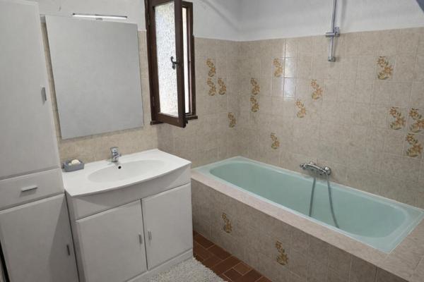 Maison d'environ 200 m² - Gros potentiel investisseurs ou grande famille