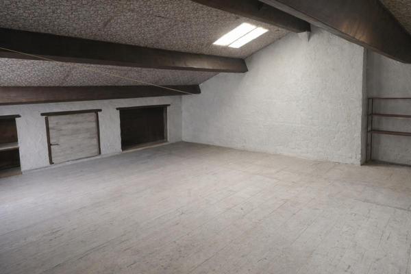 Maison d'environ 200 m² - Gros potentiel investisseurs ou grande famille