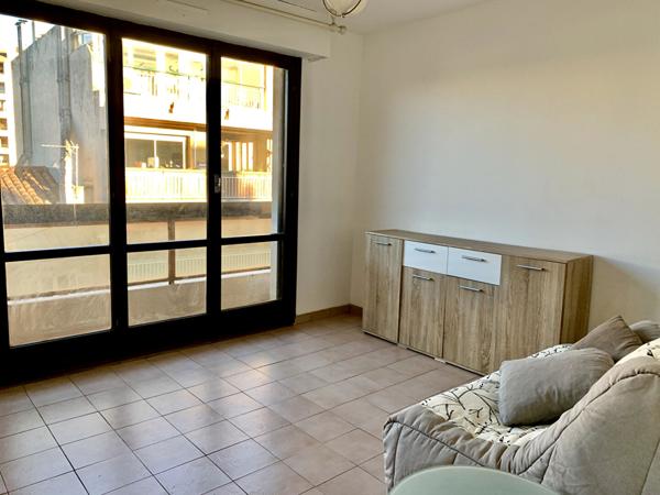 A vendre studio à Marseille 13005 - Quartier La TIMONE