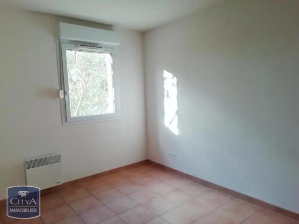 Appartement à louer 2 pièces 47.95m²