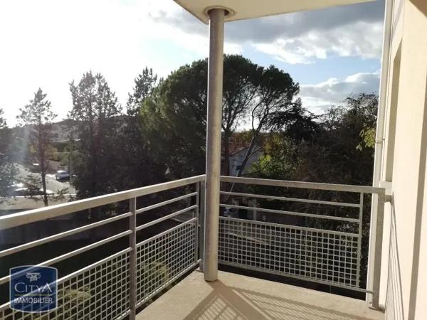 Appartement à louer 2 pièces 47.95m²