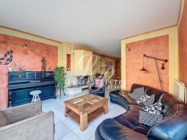 Baillargues : maison avec studio et jardin