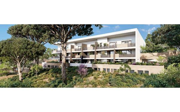 Appartement à vendre    4 pièces • 116,63 m2 Nîmes
