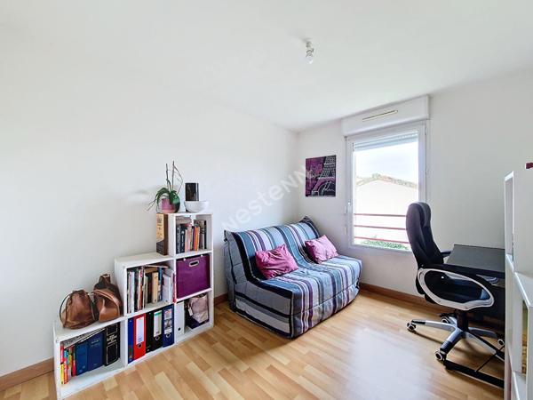 Investissement locatif : Maison avec 3 chambres, locataires en place, secteur prisé du CHU de Poitiers