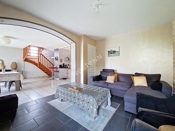 Investissement locatif : Maison avec 3 chambres, locataires en place, secteur prisé du CHU de Poitiers