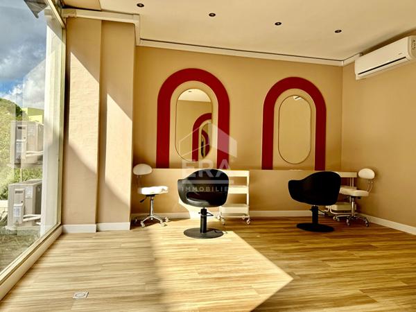 Local commercial Mouans Sartoux 82 m2