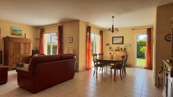 Maison familiale 6 Pièces /CHARTRES DE BRETAGNE- Proche RENNES