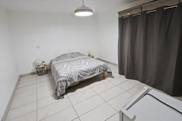 Maison Rognac 7 pièce(s) 277 m2