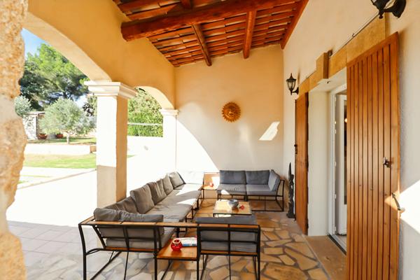 Maison Rognac 7 pièce(s) 277 m2