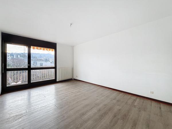 Appartement 5 pièces - 94 m² Exclusivité efficity