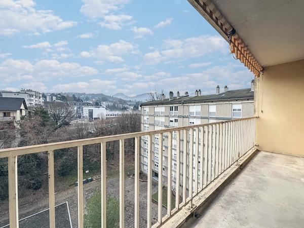 Appartement 5 pièces - 94 m² Exclusivité efficity