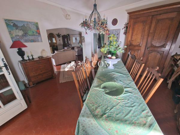 Mas 6 pièce(s) 4 chambre(s) 138 m²