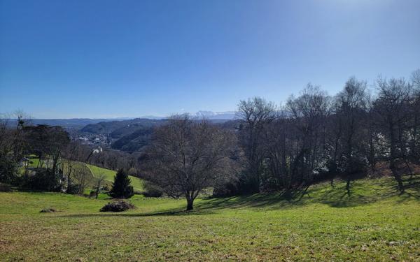 Terrain à vendre    Jurançon