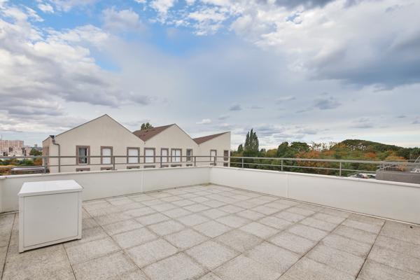 Appartement
         4 pièces
        - 85 m² Exclusivité 358 000 € *