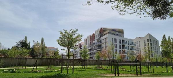 Appartement
         4 pièces
        - 85 m² Exclusivité 338 000 € *