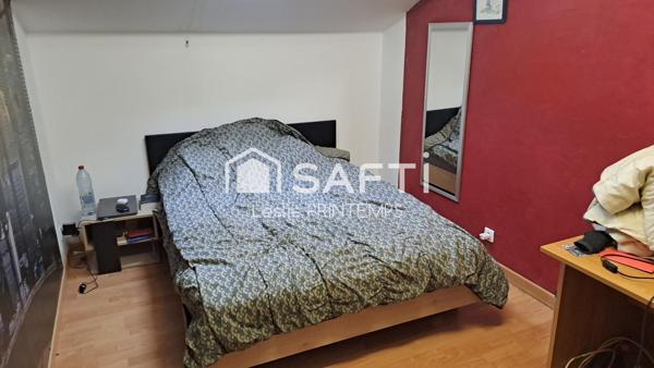 Longère 5 chambres garage et dépendances à Coulonges sur l'Autize !