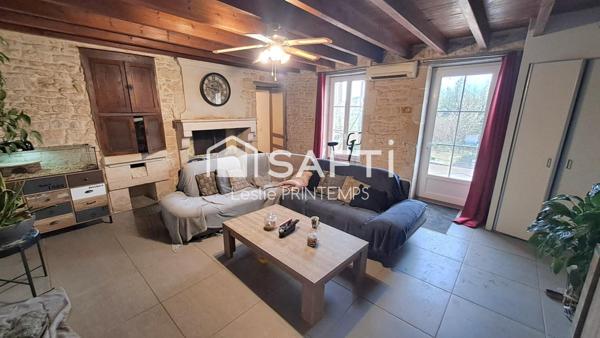 Longère 5 chambres garage et dépendances à Coulonges sur l'Autize !