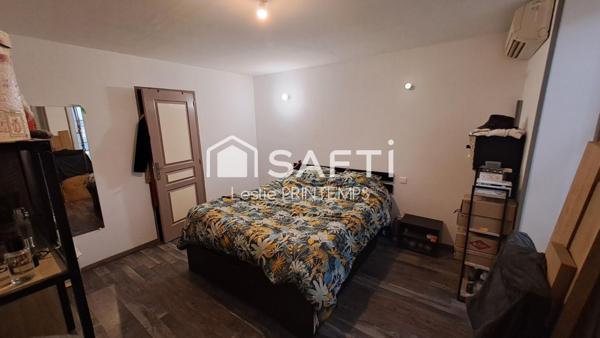 Longère 5 chambres garage et dépendances à Coulonges sur l'Autize !