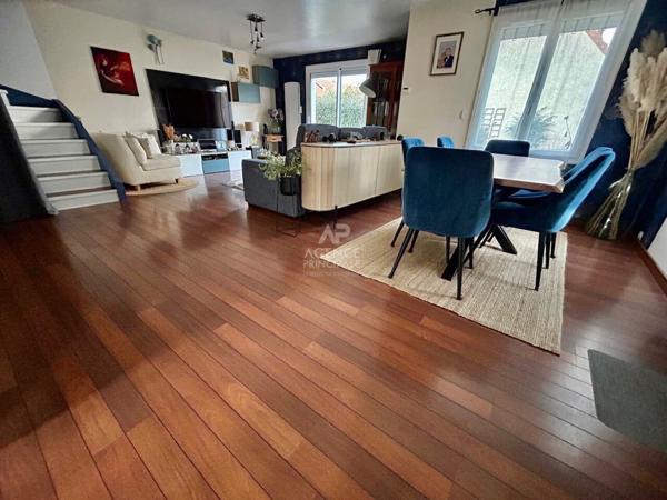 Maison Acheres 5 pièce(s) 127 m2 €439 000 **  - Référence  9024