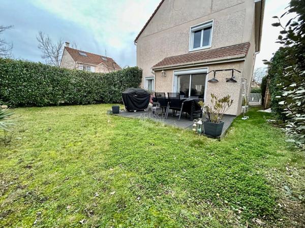 Maison Acheres 5 pièce(s) 127 m2 €439 000 **  - Référence  9024