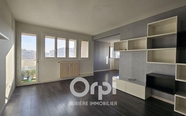 Appartement à vendre    4 pièces • 83,63 m2 Cournon-d'Auvergne