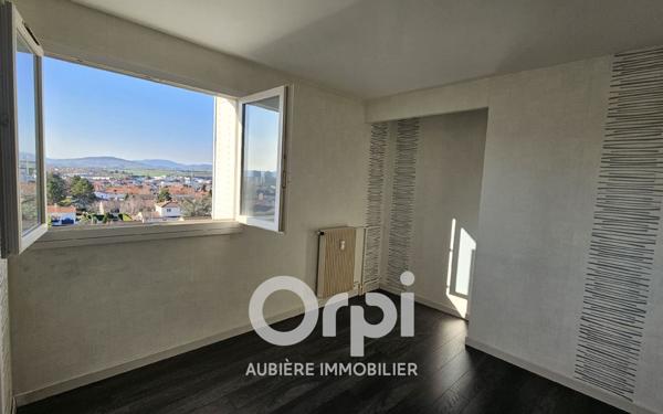 Appartement à vendre    4 pièces • 83,63 m2 Cournon-d'Auvergne