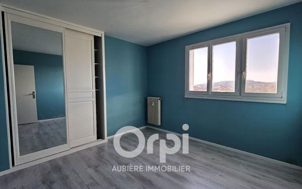 Appartement à vendre    4 pièces • 83,63 m2 Cournon-d'Auvergne