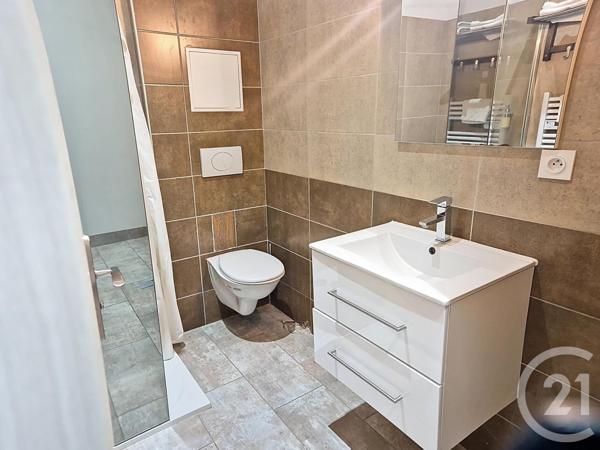 Appartement F2 à vendre  2 pièces - 44 m2 SATHONAY CAMP - 69