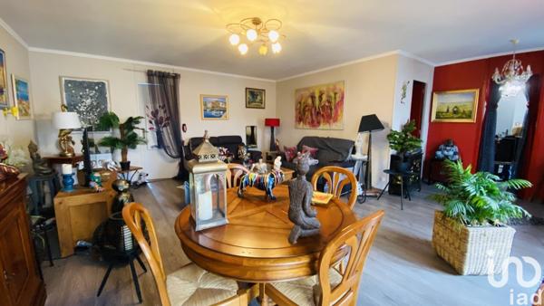 Maison 4 pièces de 101 m² à Carbon-Blanc (33560)