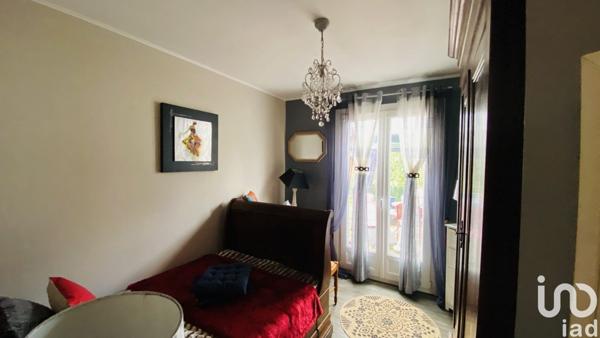 Maison 4 pièces de 101 m² à Carbon-Blanc (33560)