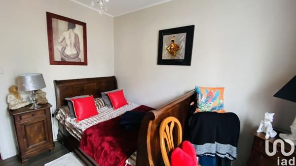 Maison 4 pièces de 101 m² à Carbon-Blanc (33560)