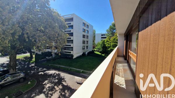 Location appartement 5 pièces 94 m² Pessac