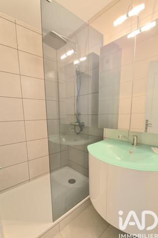 Location appartement 5 pièces 94 m² Pessac